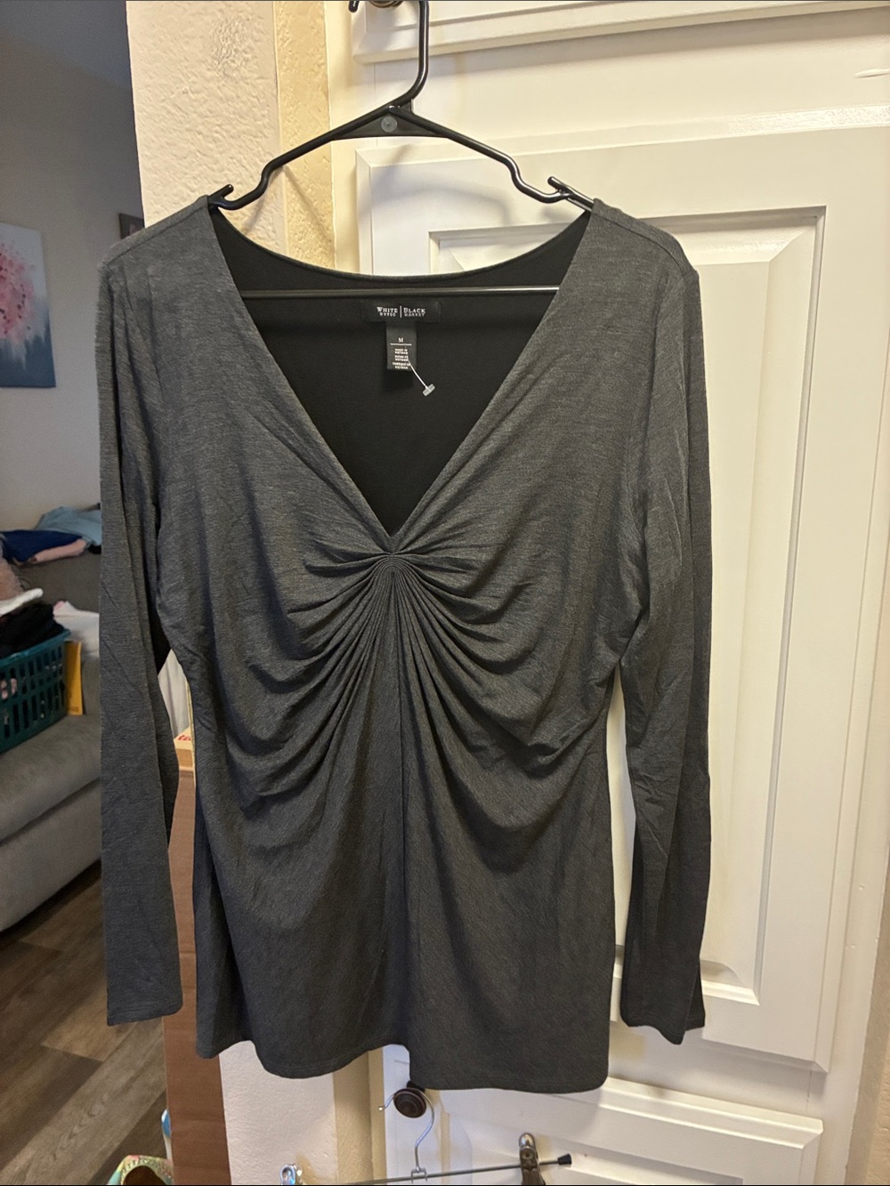 White House Black Market grey long sleeve top w/  ruched front detail